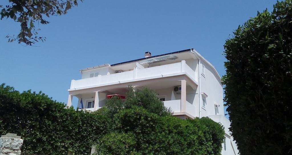 Apartments Burcul Pag Pag Town Εξωτερικό φωτογραφία